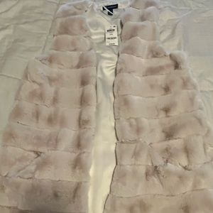Faux fur vest in cream